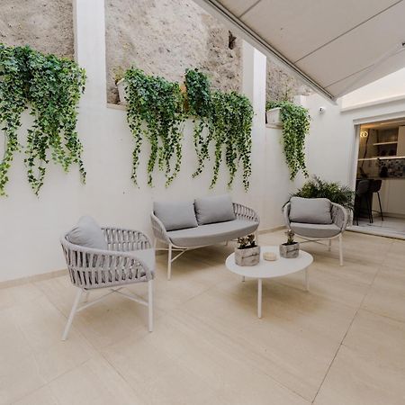 Augusto Marina Apartment กาปรี ภายนอก รูปภาพ
